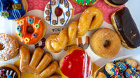 T STAR DONUTS